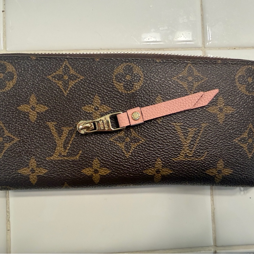 Louis Vuitton Clemence wallet